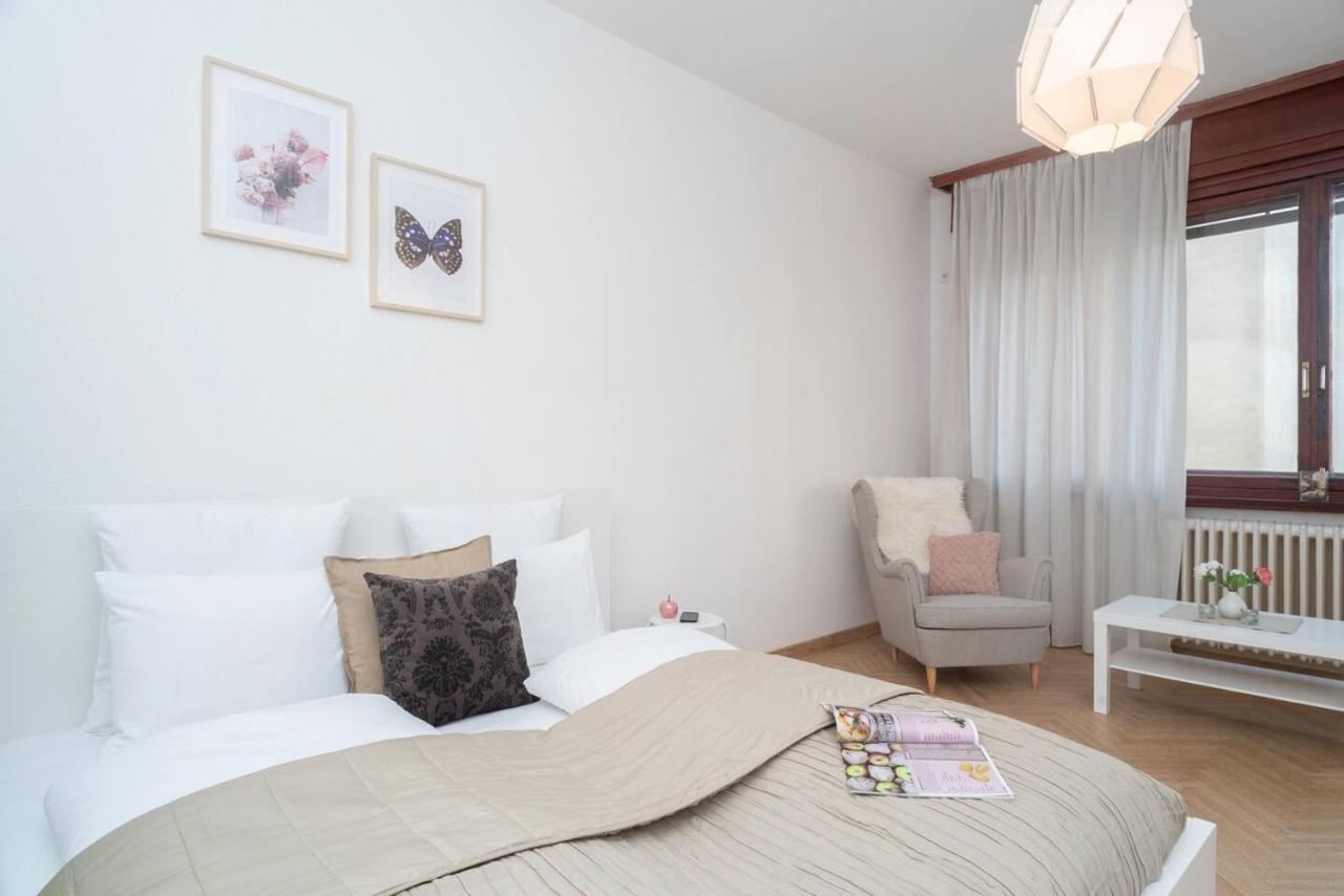 Convenient Apartment In The Heart Of Downtown Budapeste Exterior foto